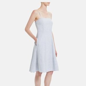 Theory, Perfect Tea Dress in Striped Linen-Viscose, Light blue stripe. Size 4 -